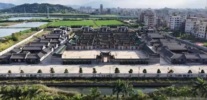 遥望而是与绿意的共生推窗见翠映翠府发布：生活不是对自然的(图3)